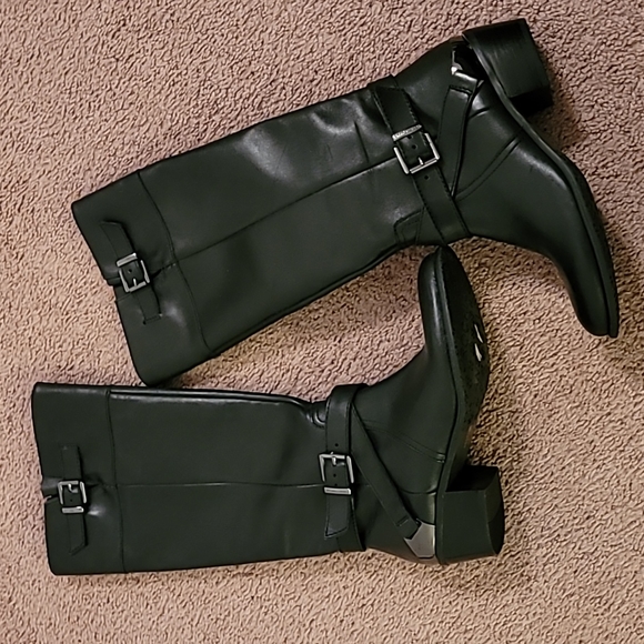 ARTURO CHIANG tall black leather boot. New without tags. Size 6 - Picture 1 of 14